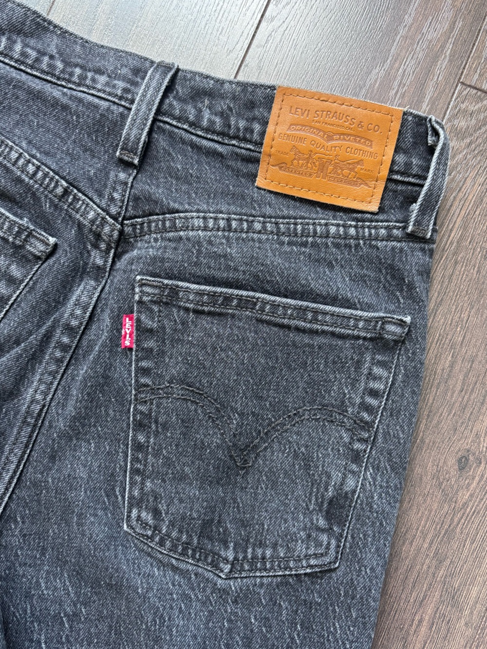 LEVI'S Ribcage Straight Ankle Jeans Washed Grey Black Size 27